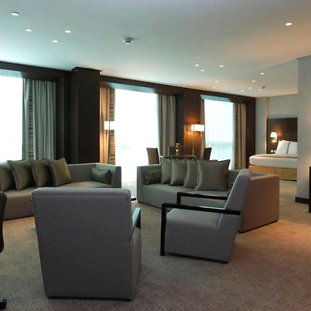 Holiday Inn Meydan By Ihg Riad Exterior foto