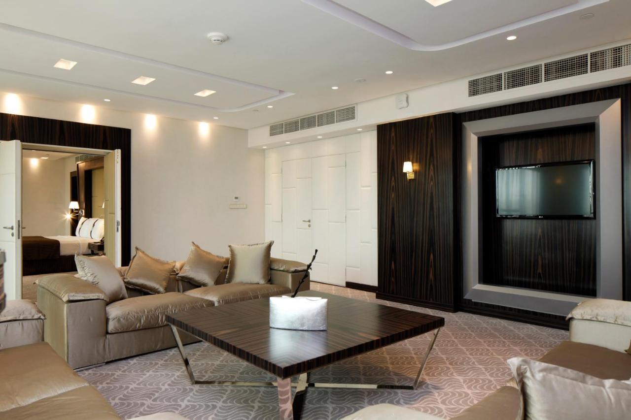Holiday Inn Meydan By Ihg Riad Exterior foto