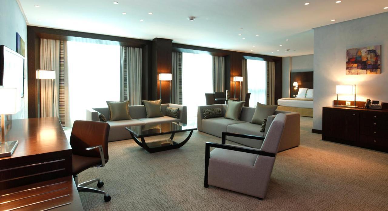 Holiday Inn Meydan By Ihg Riad Exterior foto