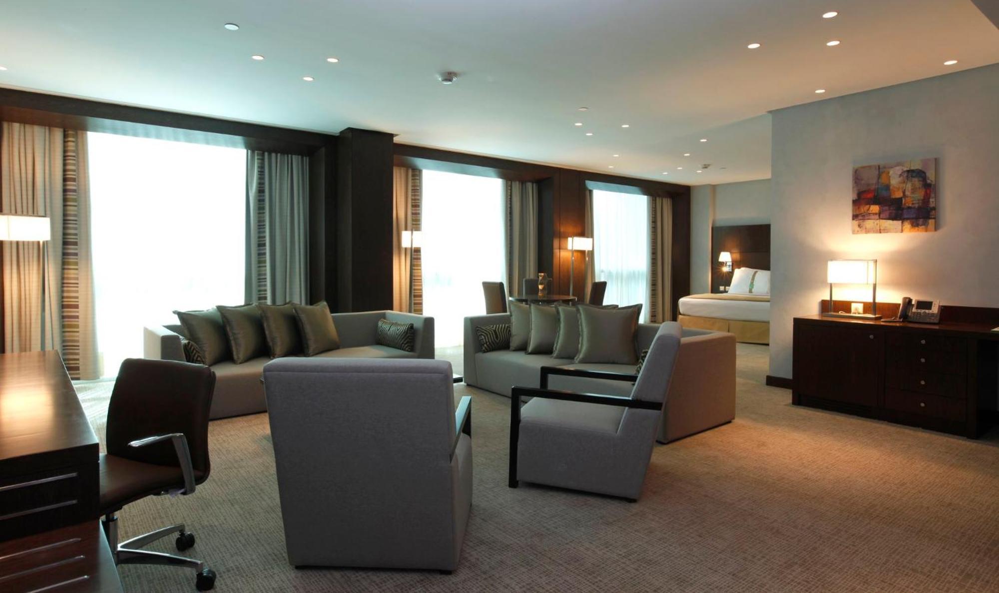 Holiday Inn Meydan By Ihg Riad Exterior foto